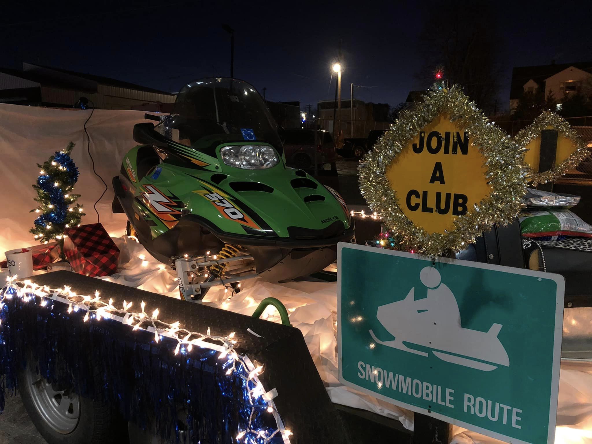 Chaseburg Trail Days Parade Driftless Wisconsin