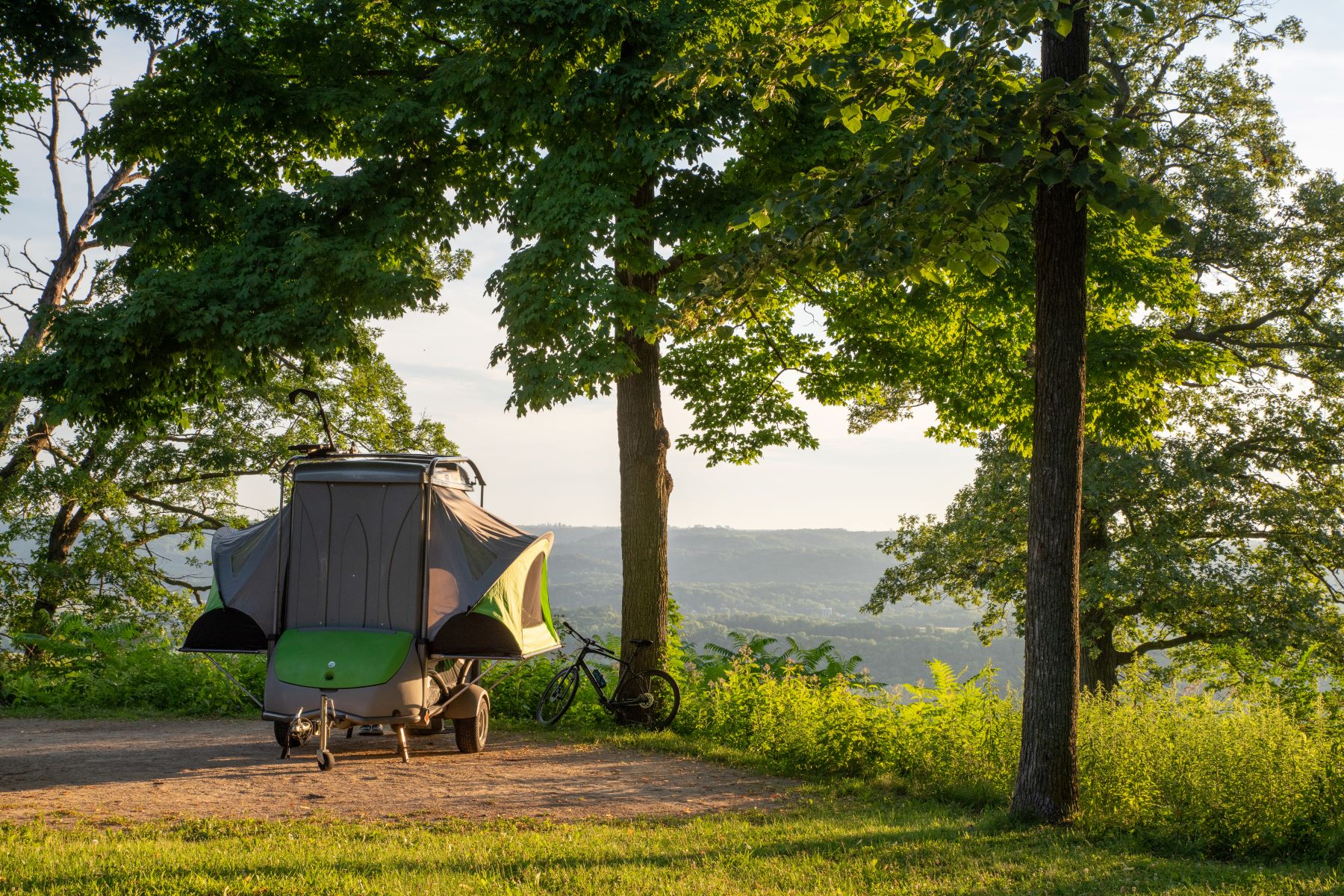 A pop up camper